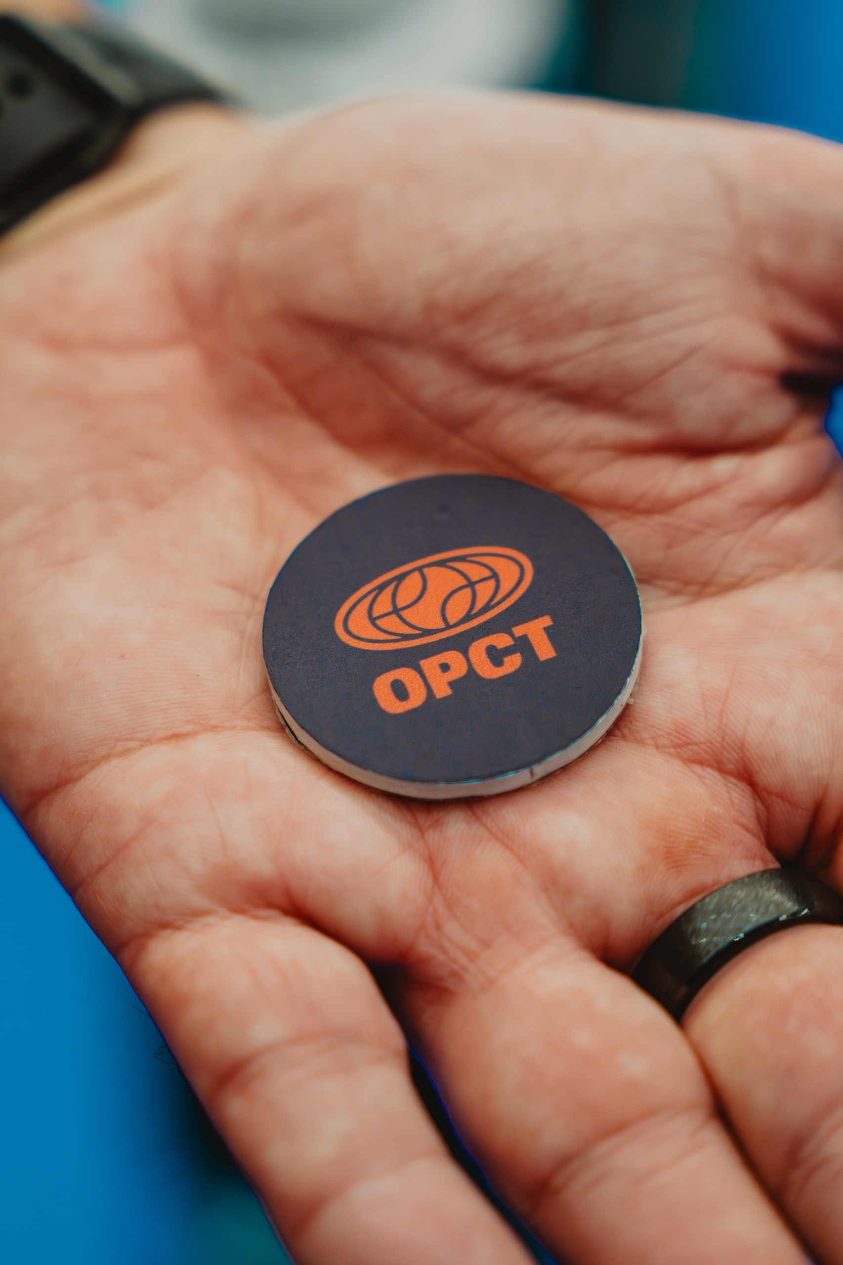 Sweat OPCT 2026 offert dans le welcome pack